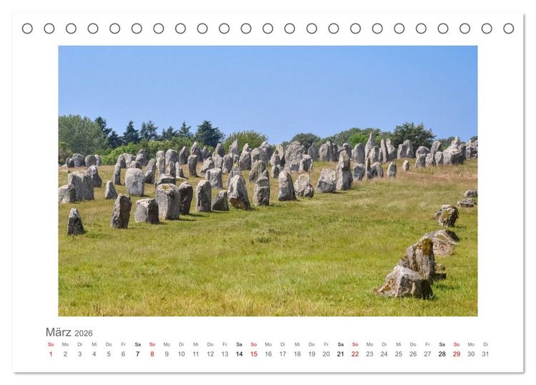 Produktbild: Bretagne - unterwegs mit Julia Hahn (Tischkalender 2026 DIN A5 quer), CALVENDO Monatskalender
