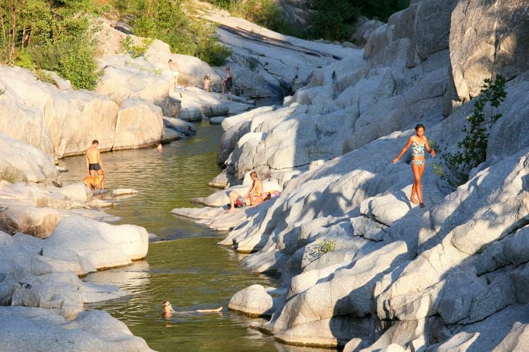 Produktbild: Wild Swimming Frankreich