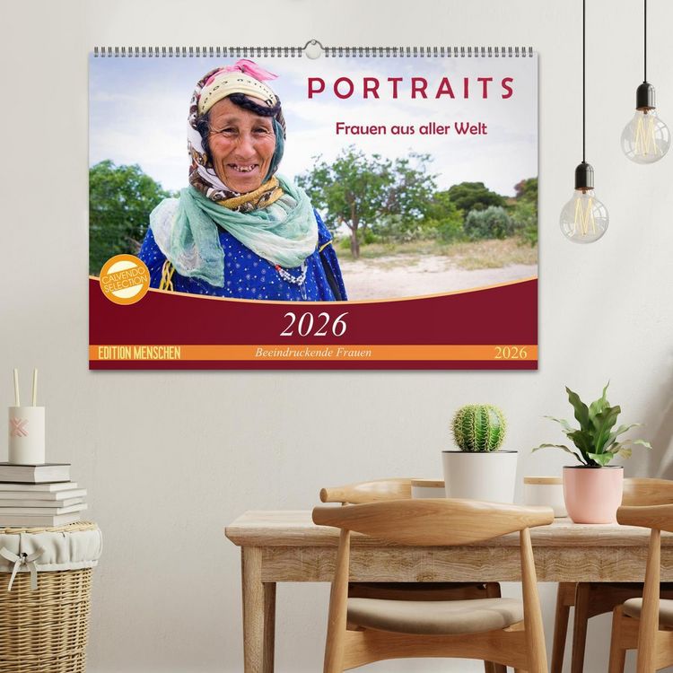 Produktbild: PORTRAITS - Frauen aus aller Welt (Wandkalender 2026 DIN A2 quer), CALVENDO Monatskalender