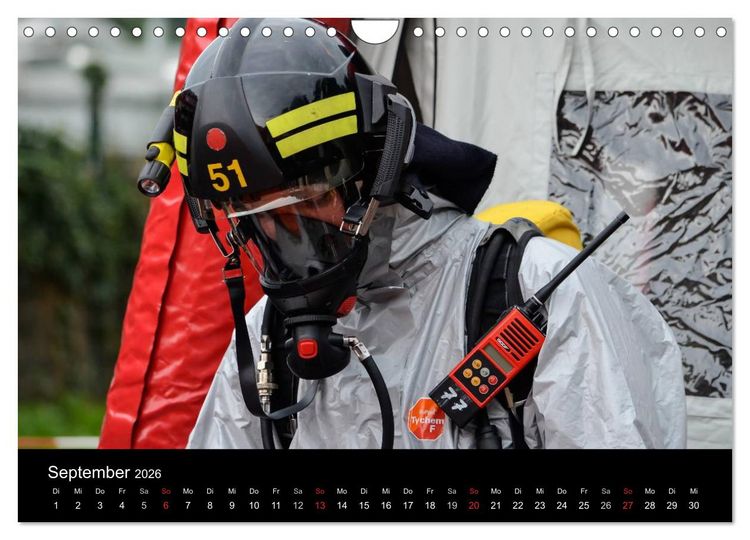 Produktbild: FEUERWEHR IM EINSATZ (Wandkalender 2026 DIN A4 quer), CALVENDO Monatskalender