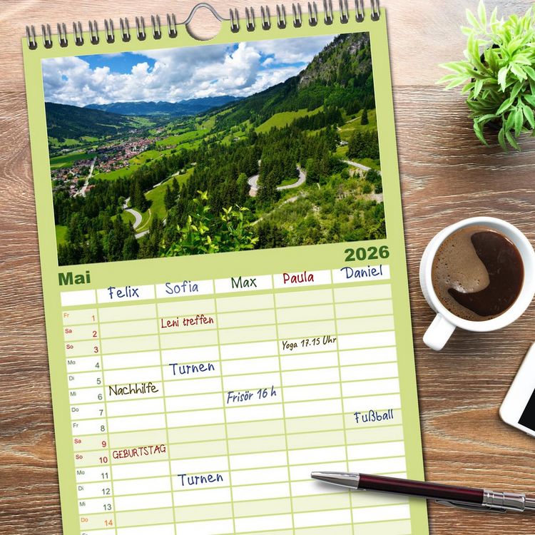 Produktbild: Familienplaner 2026 - Erlebe mit mir das Allg&auml;u mit 5 Spalten (Wandkalender, 21 x 45 cm) CALVENDO