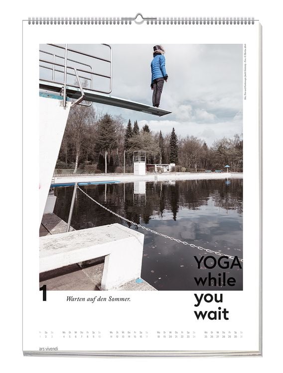 Produktbild: Yoga while you wait 2027