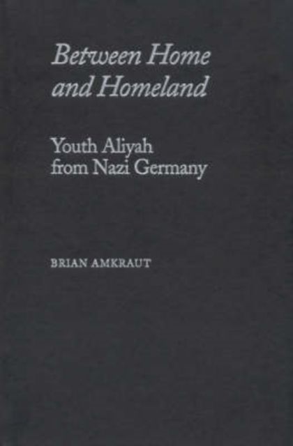 Produktbild: Between Home & Homeland
