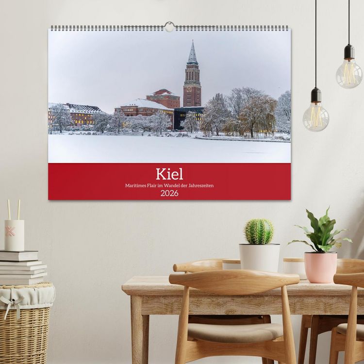 Produktbild: Kiel &ndash; Maritimes Flair im Wandel der Jahreszeiten (Wandkalender 2026 DIN A2 quer), CALVENDO Monatskalender
