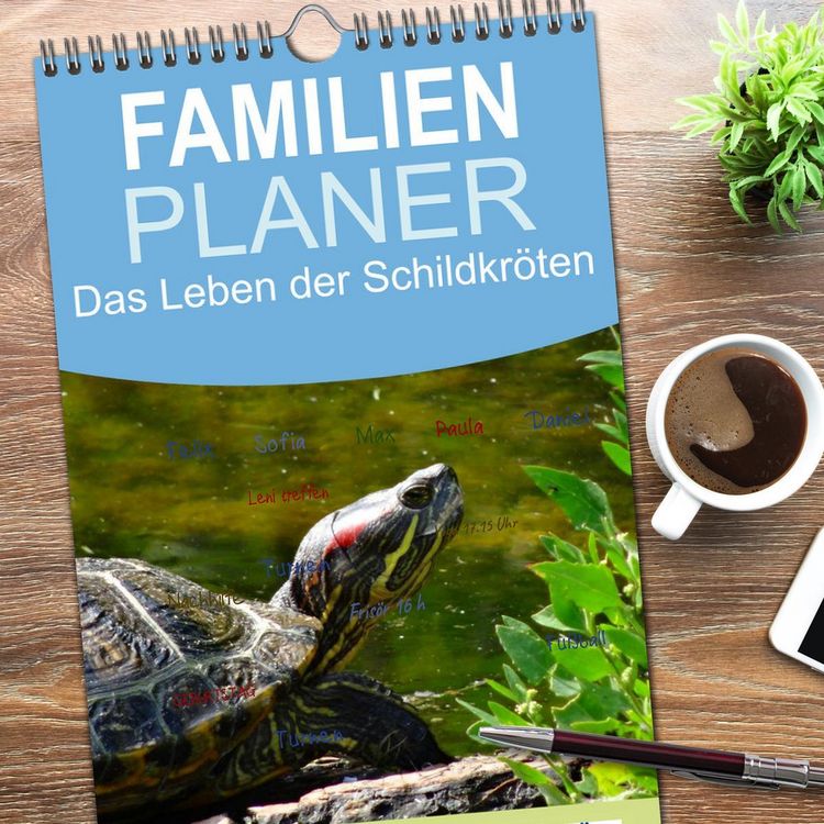 Produktbild: Familienplaner 2026 - Das Leben der Schildkr&ouml;ten mit 5 Spalten (Wandkalender, 21 x 45 cm) CALVENDO