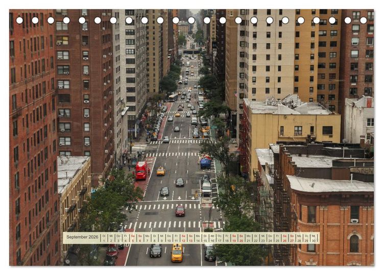 Produktbild: Streets of New York - Zu Fu&szlig; durch die Metropole der Superlative (Tischkalender 2026 DIN A5 quer), CALVENDO Monatskalender