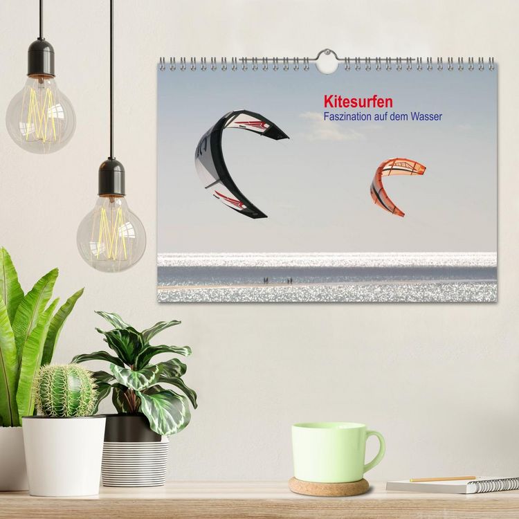 Produktbild: Kitesurfen &ndash; Faszination auf dem Wasser (Wandkalender 2026 DIN A4 quer), CALVENDO Monatskalender