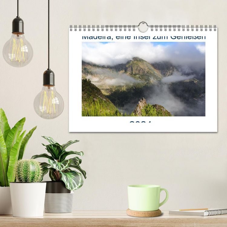 Produktbild: Madeira, eine Insel zum Genie&szlig;en (Wandkalender 2026 DIN A4 quer), CALVENDO Monatskalender