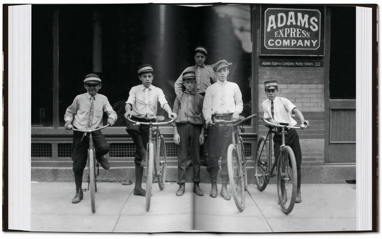 Produktbild: Lewis W. Hine. America at Work