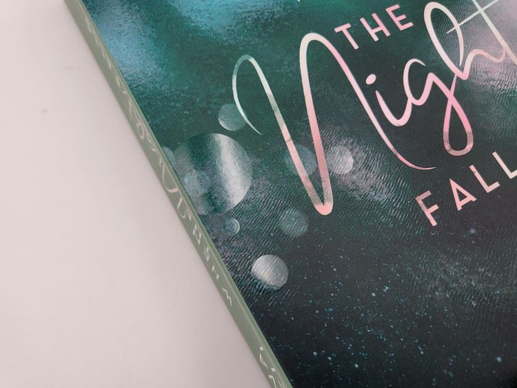 Produktbild: When the Night Falls