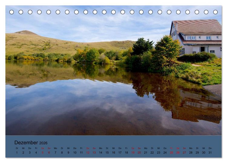 Produktbild: Naturparadies Auvergne (Tischkalender 2026 DIN A5 quer), CALVENDO Monatskalender