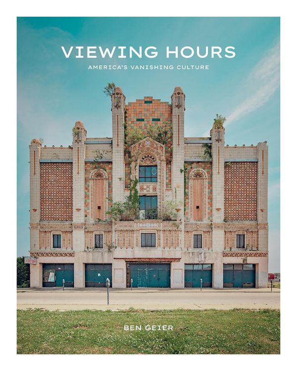 Produktbild: Viewing Hours