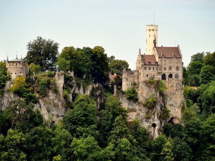 Produktbild: CALVENDO Puzzle Schloss Lichtenstein | 1000 Teile Lege-Gr&ouml;&szlig;e 64 &times; 48 cm Foto-Puzzle f&uuml;r gl&uuml;ckliche Stunden