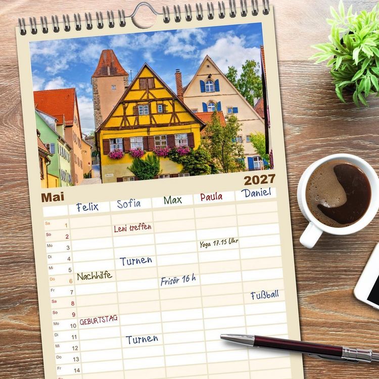 Produktbild: Familienplaner 2027 - Dinkelsb&uuml;hl - Zw&ouml;lf Momente in der Altstadt mit 5 Spalten (Wandkalender, 21 x 45 cm) CALVENDO