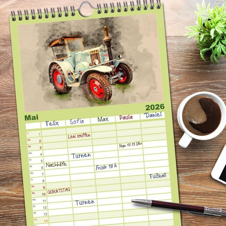 Produktbild: Familienplaner 2026 - Traktoren f&uuml;r Liebhaber mit 5 Spalten (Wandkalender, 21 x 45 cm) CALVENDO