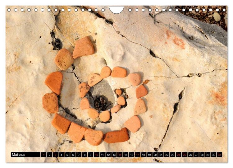 Produktbild: Land Art - Natur und Kunst (Wandkalender 2026 DIN A4 quer), CALVENDO Monatskalender