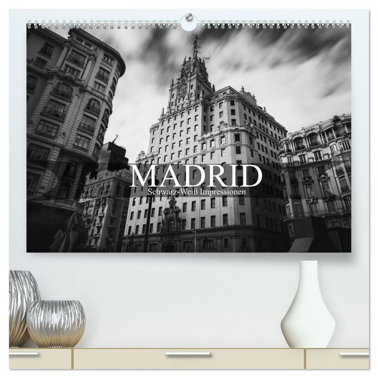 Produktbild: Madrid - Schwarz-Wei&szlig; Impressionen (hochwertiger Premium Wandkalender 2026 DIN A2 quer), Kunstdruck in Hochglanz