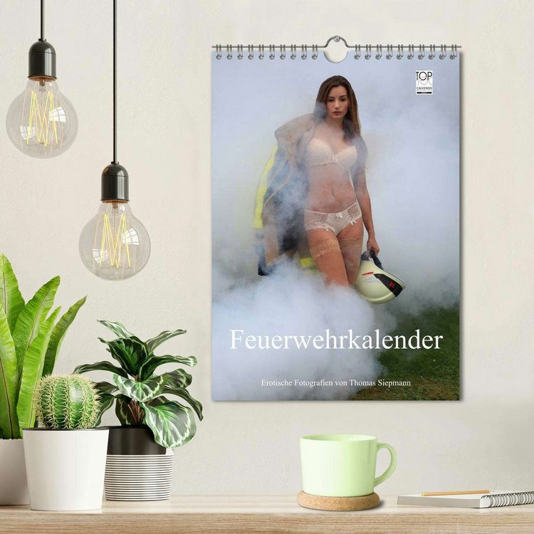 Produktbild: Feuerwehrkalender &ndash; Erotische Fotografien von Thomas Siepmann (Wandkalender 2026 DIN A4 hoch), CALVENDO Monatskalender