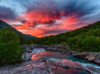 Produktbild: Sehnsucht Norwegen - Brennender Sonnerungang am Sv&aring;ne Fluss (Puzzle)