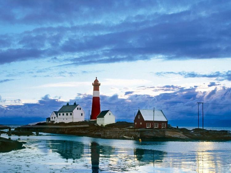 Produktbild: CALVENDO Puzzle Norwegen: Leuchtturm in einer hellen Sommernacht 1000 Teile Puzzle quer | 1000 Teile Lege-Gr&ouml;&szlig;e 64 &times; 48 cm Foto-Puzzle f&uuml;r gl&uuml;ckliche Stunden