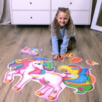 Produktbild: Puzzle Roter K&auml;fer Bodenpuzzle Ein magisches Einhorn RK7010-03