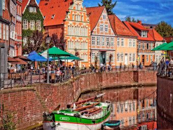 Produktbild: CALVENDO Puzzle Stade | 1000 Teile Lege-Gr&ouml;&szlig;e 64x48cm Foto-Puzzle f&uuml;r gl&uuml;ckliche Stunden