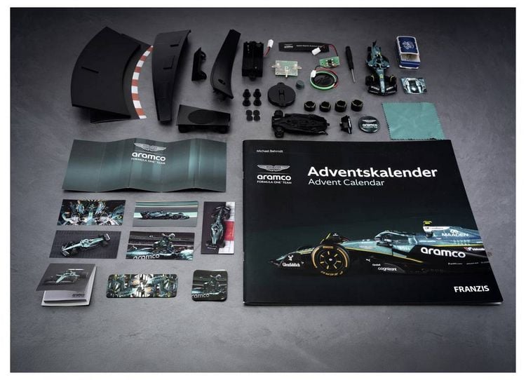 Produktbild: FRANZIS 67325 - Aston Martin Aramco Formel 1 Adventskalender