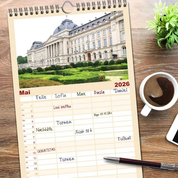 Produktbild: Familienplaner 2026 - Br&uuml;ssel - Spannende Metropole mit 5 Spalten (Wandkalender, 21 x 45 cm) CALVENDO