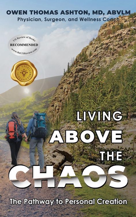 Produktbild: Living Above the Chaos