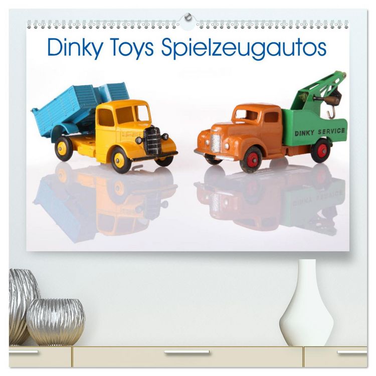 Produktbild: Dinky Toys Spielzeugautos (hochwertiger Premium Wandkalender 2025 DIN A2 quer), Kunstdruck in Hochglanz