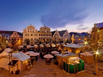 Produktbild: CALVENDO Puzzle Christkindlmarkt auf dem Karlsplatz | 1000 Teile Lege-Gr&ouml;&szlig;e 64x48cm Foto-Puzzle f&uuml;r gl&uuml;ckliche Stunden