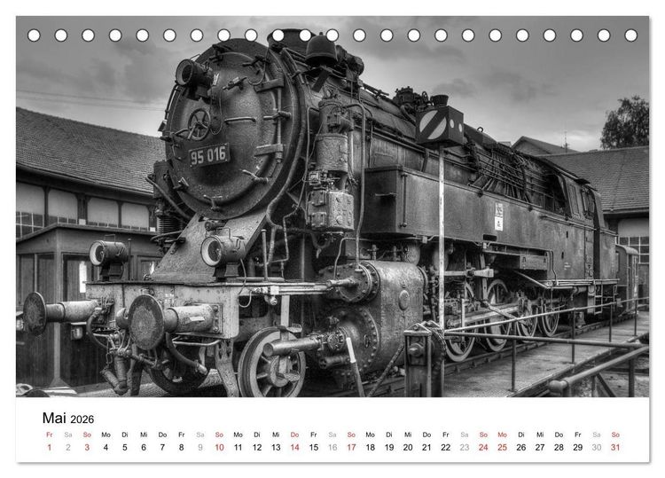 Produktbild: Unter Dampf - Eisenbahnromantik in schwarz-wei&szlig; (Tischkalender 2026 DIN A5 quer), CALVENDO Monatskalender
