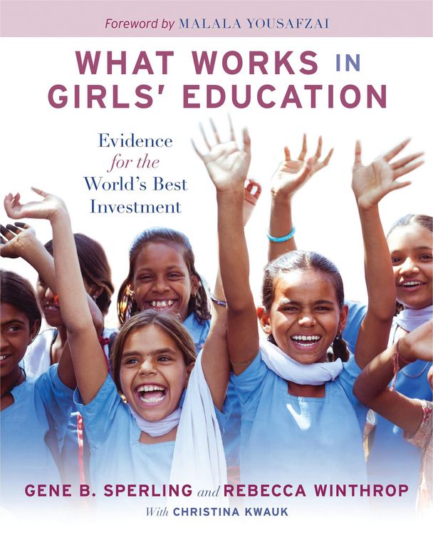 Produktbild: What Works in Girls' Education