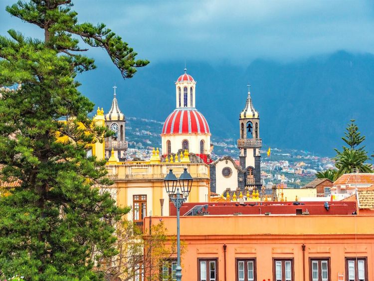 Produktbild: CALVENDO Puzzle Blick auf die Altstadt, La Orotova, Teneriffa | 1000 Teile Lege-Gr&ouml;&szlig;e 64x48cm Foto-Puzzle f&uuml;r gl&uuml;ckliche Stunden
