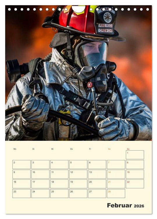 Produktbild: Feuerwehr - Warten auf den n&auml;chsten Einsatz (Wandkalender 2026 DIN A4 hoch), CALVENDO Monatskalender