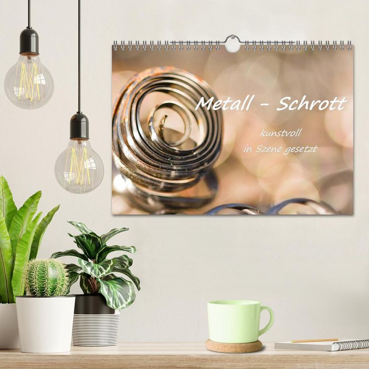 Produktbild: Metall - Schrott kunstvoll in Szene gesetzt (Wandkalender 2026 DIN A4 quer), CALVENDO Monatskalender