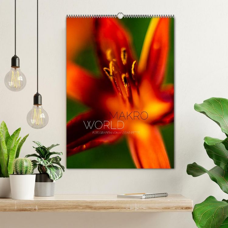Produktbild: Makro World (Wandkalender 2026 DIN A2 hoch), CALVENDO Monatskalender
