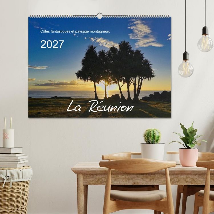 Produktbild: La R&egrave;union - C&ocirc;tes fantastiques et paysage montagneux (Calendrier mural 2027 DIN A2 vertical), CALVENDO calendrier mensuel