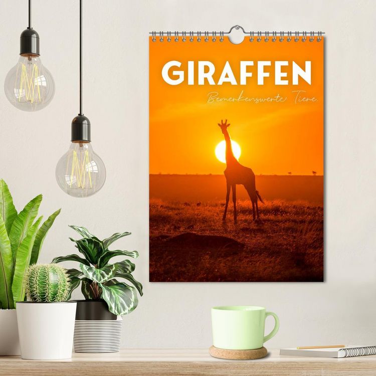 Produktbild: Giraffe - Bemerkenswerte Tiere. (Wandkalender 2026 DIN A4 hoch), CALVENDO Monatskalender