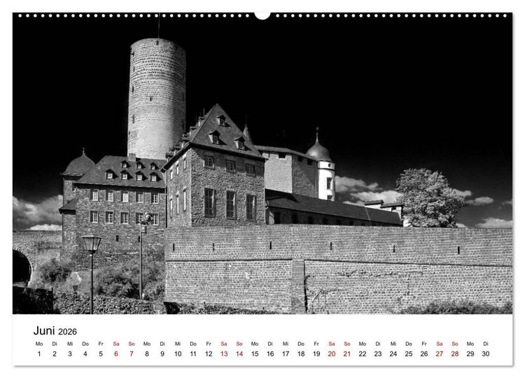 Produktbild: Burgen in schwarzwei&szlig; - Wie aus alten Zeiten (Wandkalender 2026 DIN A2 quer), CALVENDO Monatskalender
