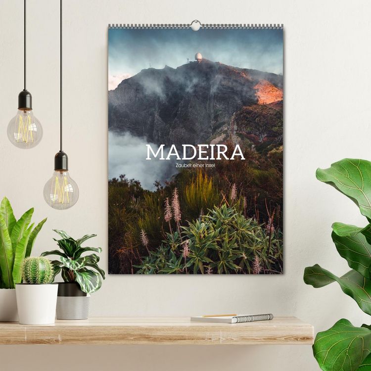 Produktbild: Madeira - Zauber einer Insel (Wandkalender 2026 DIN A2 hoch), CALVENDO Monatskalender