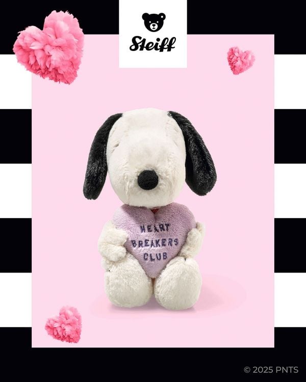 Produktbild: Steiff 024450 - Snoopy Heartbreakers Club, 22 cm, Pl&uuml;sch-Hund aus der Comicserie Peanuts