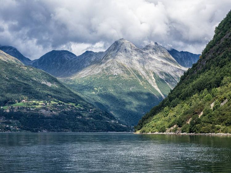 Produktbild: CALVENDO Puzzle Blick auf dem Storfjord | 1000 Teile Lege-Gr&ouml;&szlig;e 64x48cm Foto-Puzzle f&uuml;r gl&uuml;ckliche Stunden
