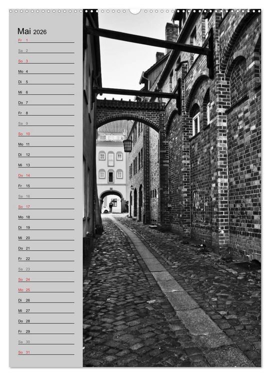 Produktbild: Stralsund. Ein Hauch l&auml;ngst vergangener Zeiten (Wandkalender 2026 DIN A2 hoch), CALVENDO Monatskalender