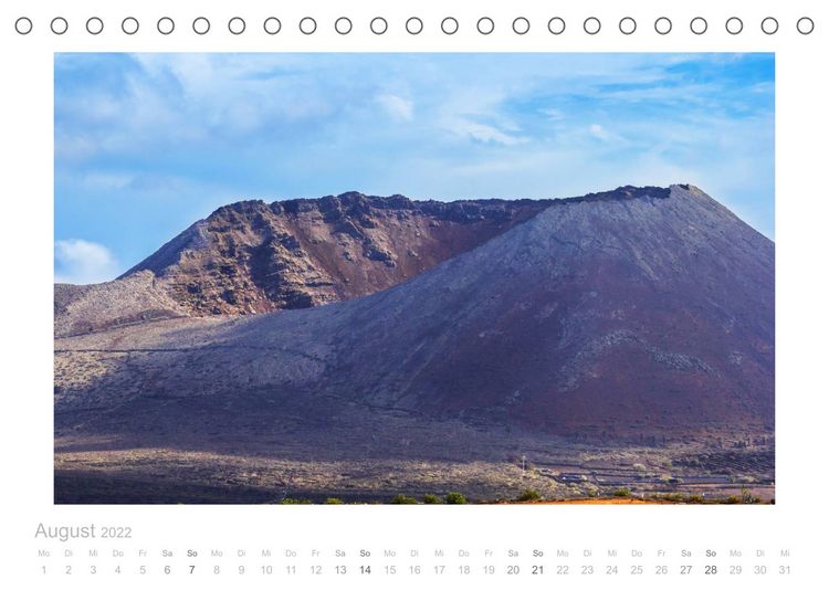 Produktbild: Asche unter den F&uuml;&szlig;en - Lanzarote (Tischkalender 2022 DIN A5 quer)