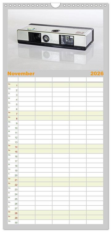 Produktbild: Familienplaner 2026 - Alte Fotoapparate - Kameras von Kodak der Jahre 1905 bis 1977 mit 5 Spalten (Wandkalender, 21 x 45 cm) CALVENDO