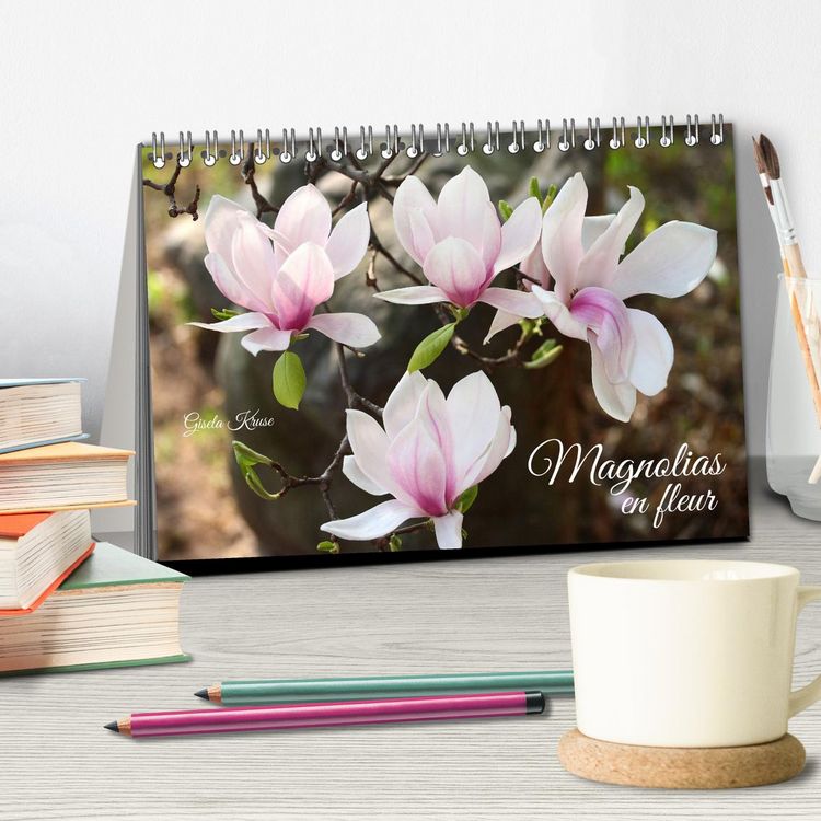 Produktbild: Magnolias en fleur (Calendrier de bureau 2026 DIN A5 vertical), CALVENDO calendrier mensuel