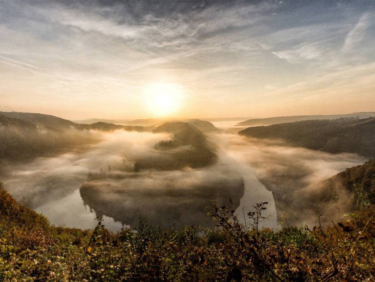 Produktbild: CALVENDO Puzzle Sonnenaufgang an der Saarschleife | 1000 Teile Lege-Gr&ouml;&szlig;e 64x48cm Foto-Puzzle f&uuml;r gl&uuml;ckliche Stunden