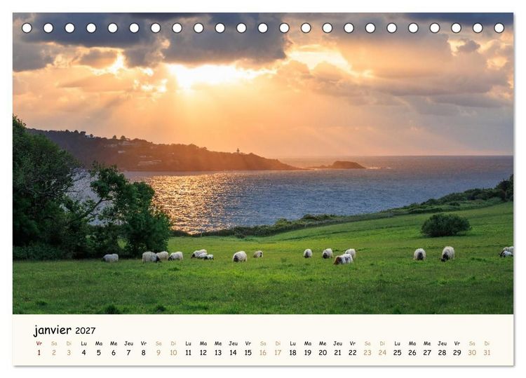Produktbild: Entre monts et vagues - Une ann&eacute;e au Pays Basque (Calendrier de bureau 2027 DIN A5 vertical), CALVENDO calendrier mensuel