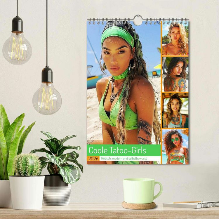 Produktbild: Coole Tatoo-Girls. H&uuml;bsch, modern und selbstbewusst (Wandkalender 2026 DIN A4 hoch), CALVENDO Monatskalender